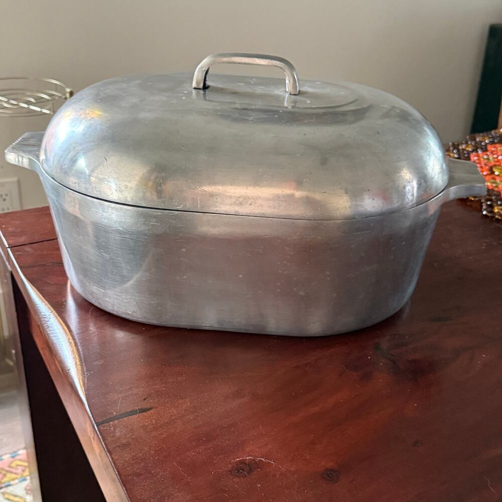 Vintage Magnalite GHC Large Dutch Oven Roaster Pan W/Trivet 19 9/16x18 5/8 in
